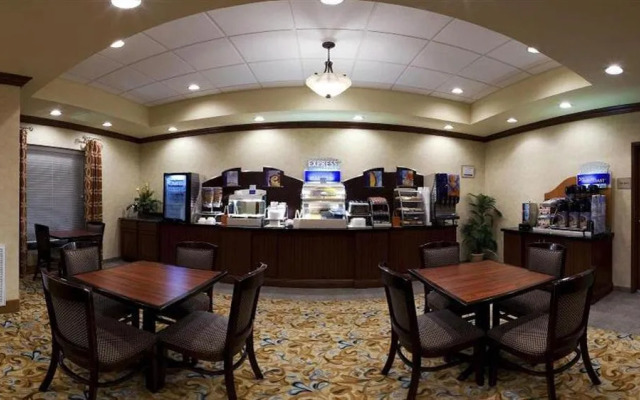 Holiday Inn Express & Suites Bartow