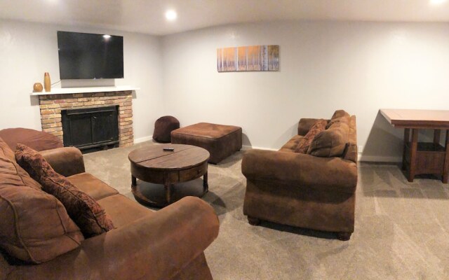 Millcreek 7 Bedroom Home by RedAwning