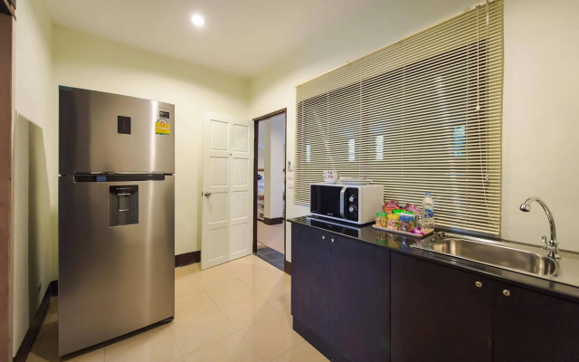 The SR Residence