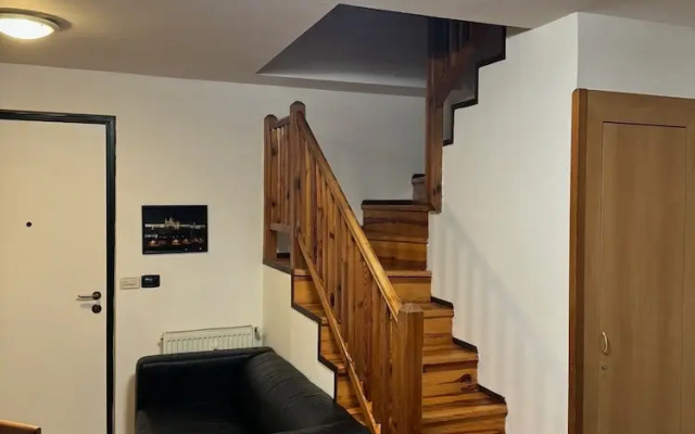Cool Duplex With Terrace Near Florenc