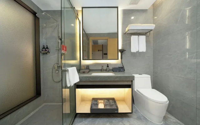 Yizhi X Hotel - Guangzhou Baiyun Airport