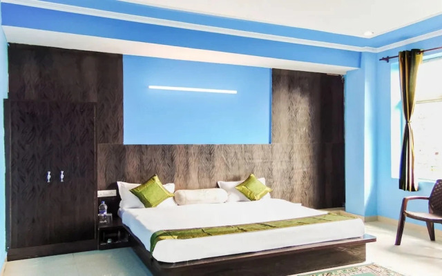TK House by Treebo
