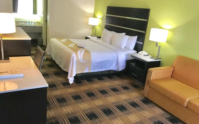 Quality Inn & Suites Mt Chalet