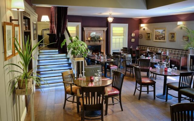 The Horse & Hound