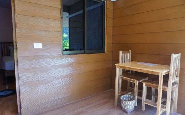 Lampang Bouteak Resort