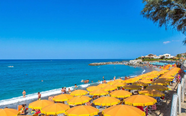 Club Residence La Castellana Mare