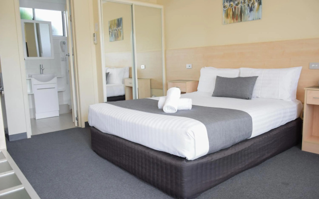 Beachway Motel & Restaurant – Guest Rooms – Ulverstone