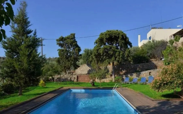 The Traditional Homes of Crete - Almond Tree Villas