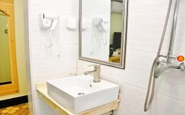 Shiman Art Hotel (Guangzhou Chebei Subway Station)