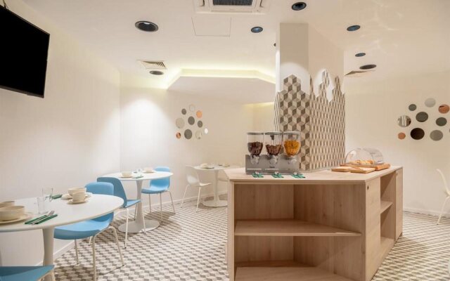 Priska Med Luxury Rooms