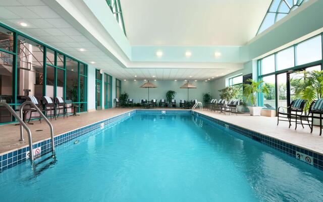 Embassy Suites by Hilton Chicago Lombard Oak Brook