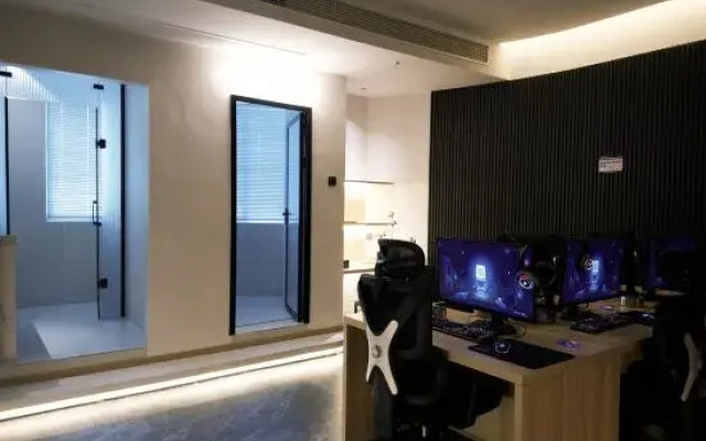 Qixi E-Sports Hotel