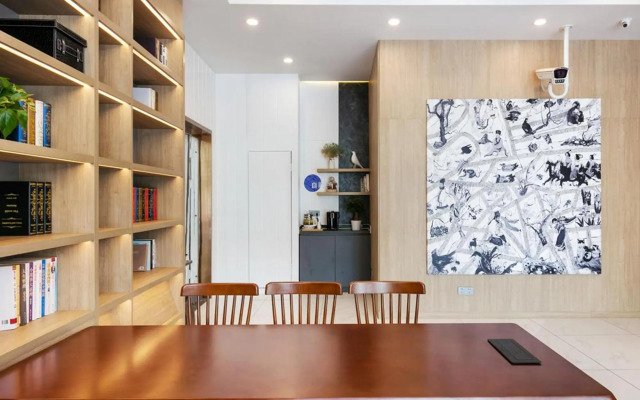 HanTing Premium Hotel (Hangzhou Linping Intime City Subway Station)