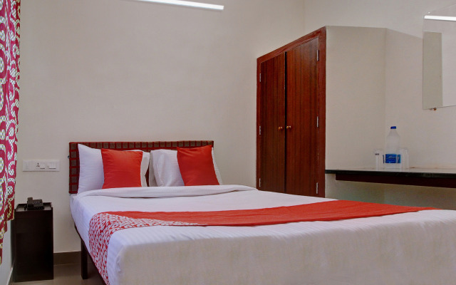 Century Park by OYO Rooms