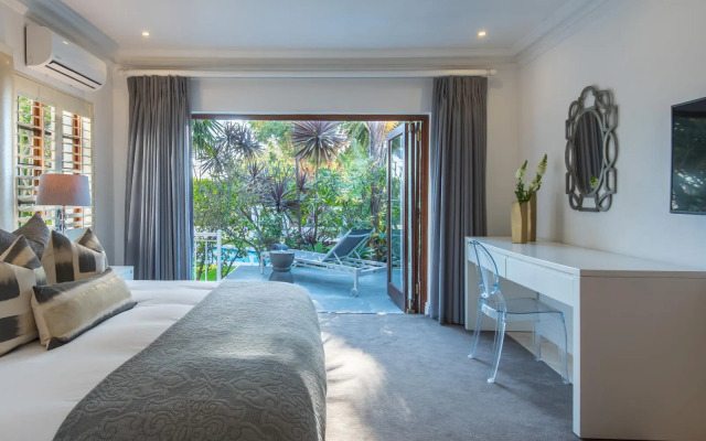 The Clarendon - Fresnaye