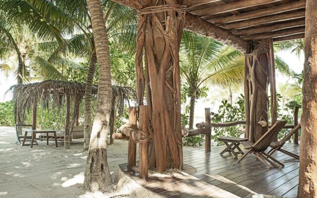 Casa Las Tortugas Petit Beach Hotel & Spa