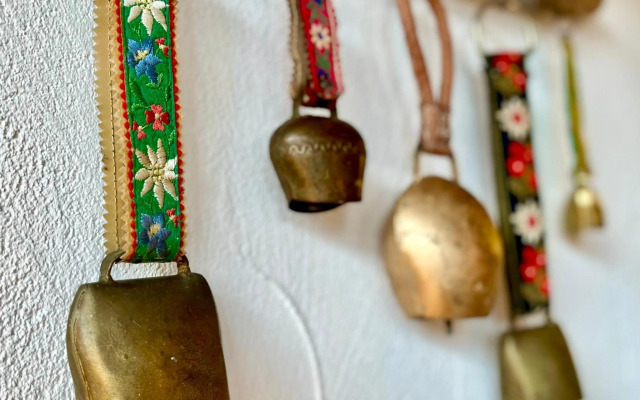 Wunderschöne Wohnung mit Balkon und Blick auf die Alpen
