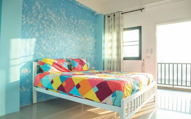 Samutsakorn Apartment
