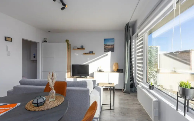 Modern Studio With Parking Space