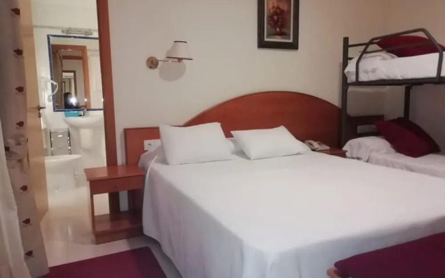 Hotel Cabo Festiñanza