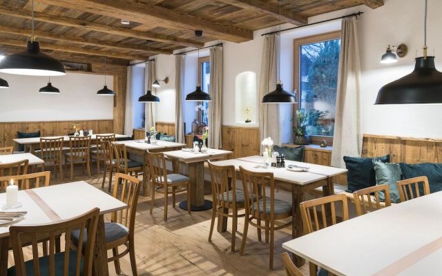 Stefanies Cafe Pension Culture