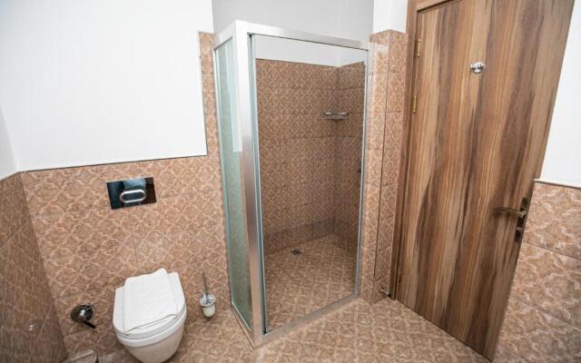 River Inn Boutique Hotel
