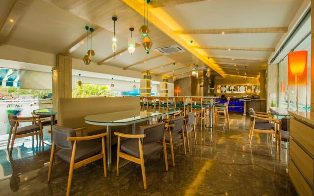 Royal Land Luxury AC Tent