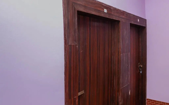 Raj Mahal By OYO Rooms