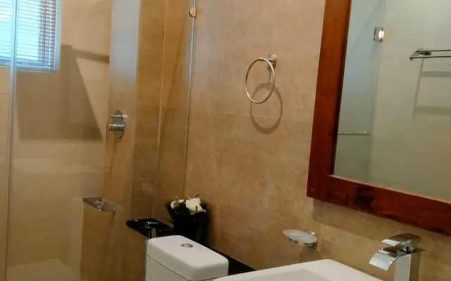 Silina Airport Residence in Katunayake