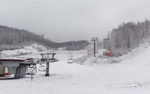 YAN Ski Resort
