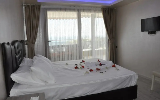 Grand Savon Hotel
