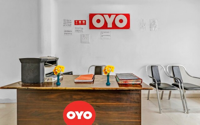 OYO Flagship 92674 Govind Guest House