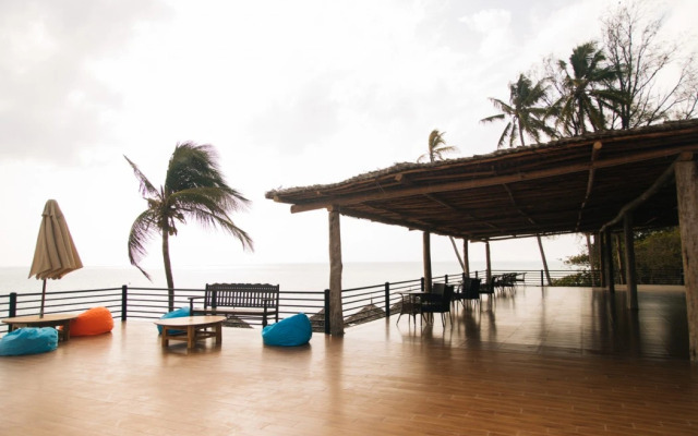 Royal Mandarin Hotel & Resort