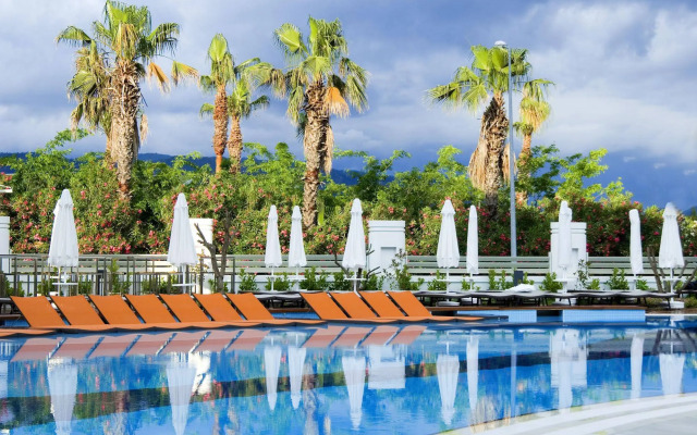 Casa De Maris Spa & Resort Hotel -  Adult Only +16