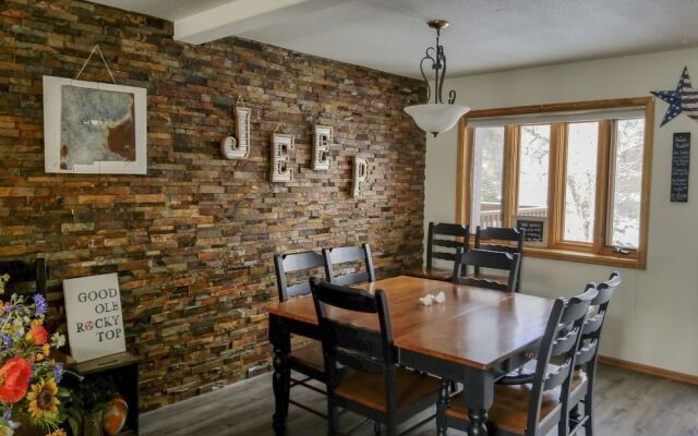 Alpenglow Vacation Rentals