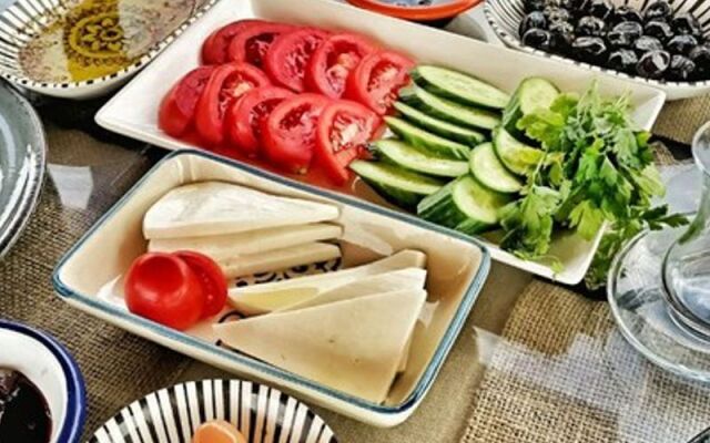 Assos Gökyuzü Otel