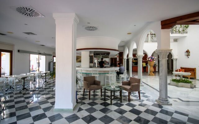 Hospedería – Appartments Doña Lola Zahara