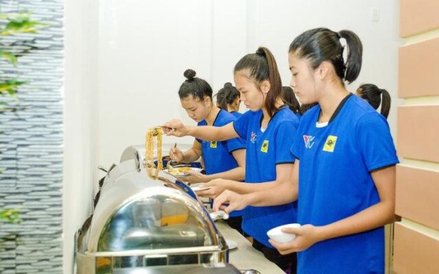 Lucky Hotel Nha Trang