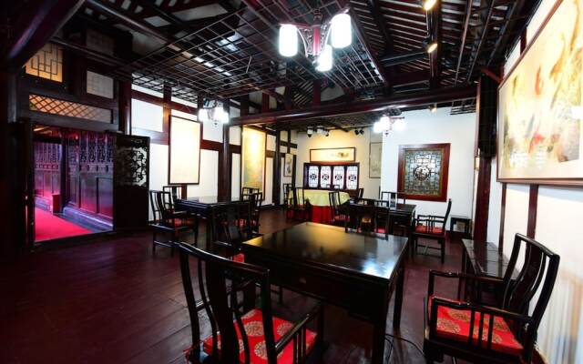 Lecheng Hotel
