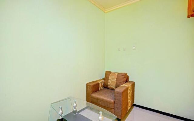 OYO 90177 Hotel Pahlawan