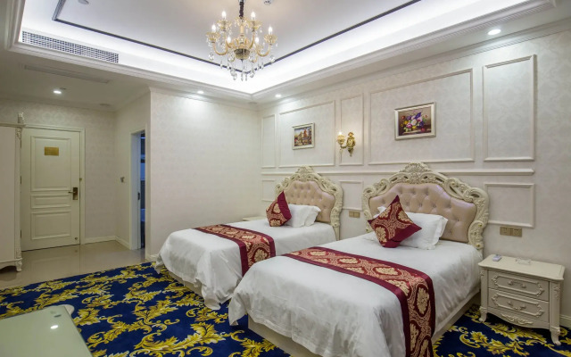 WheZhou New World Hotel