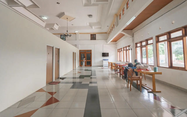 Karang Setra