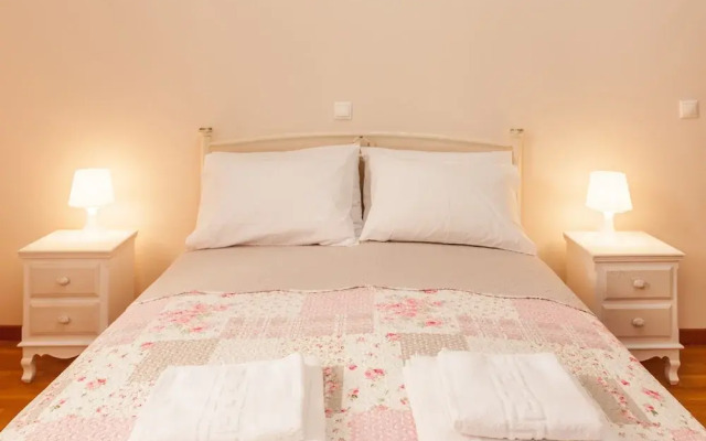 Kantouni Bizi Myranthis Apartment