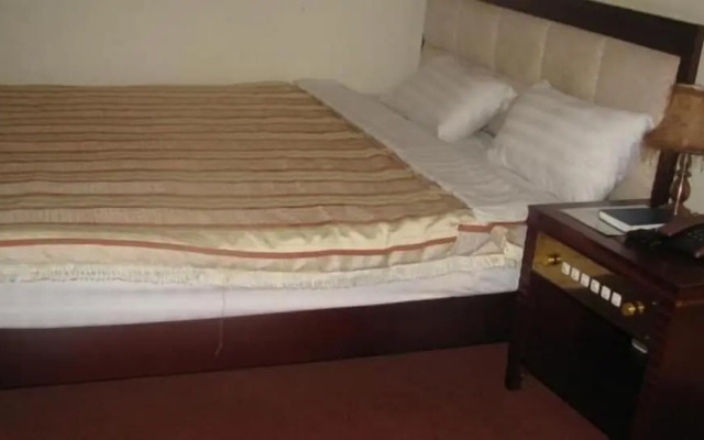 DV Apartment Hotel