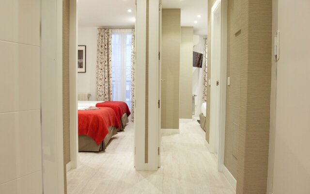 Feelathome Madrid Suites Apartments