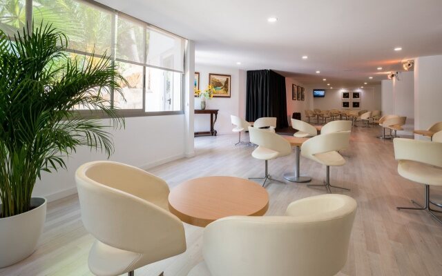 Ola Apartamentos Bouganvillia