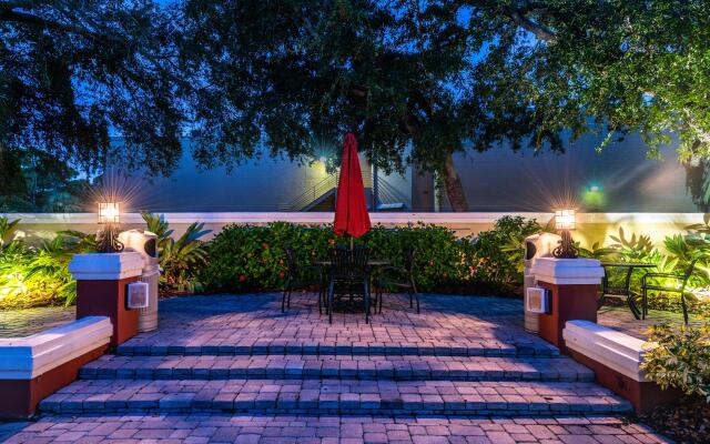 Holiday Inn Express & Suites Bradenton West by IHG