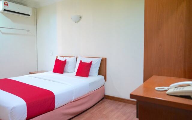 OYO 44051 Sunlight Inn