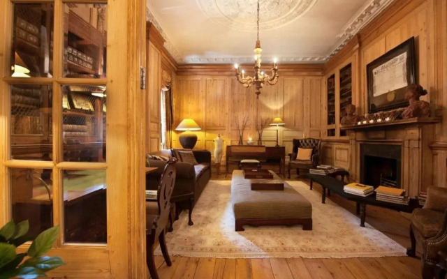 The Pand Hotel