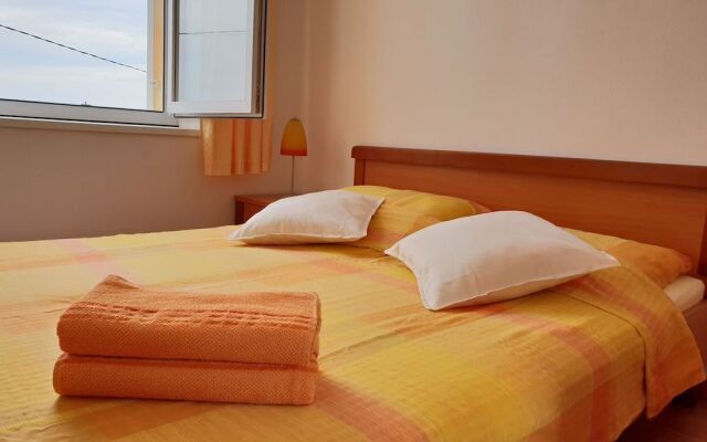 Grand Terrace Sea View Apartment